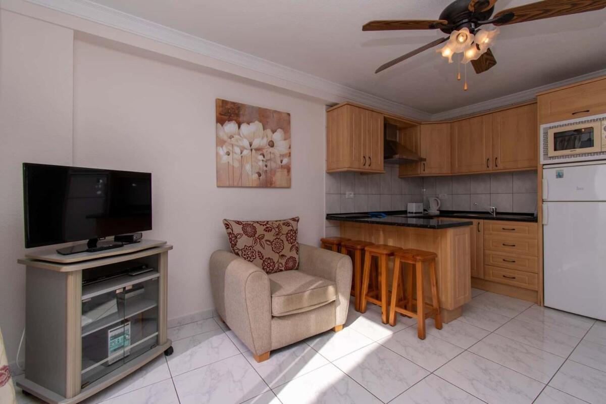 Appartement Los Diamantes 2 Bed à Los Cristianos  Extérieur photo